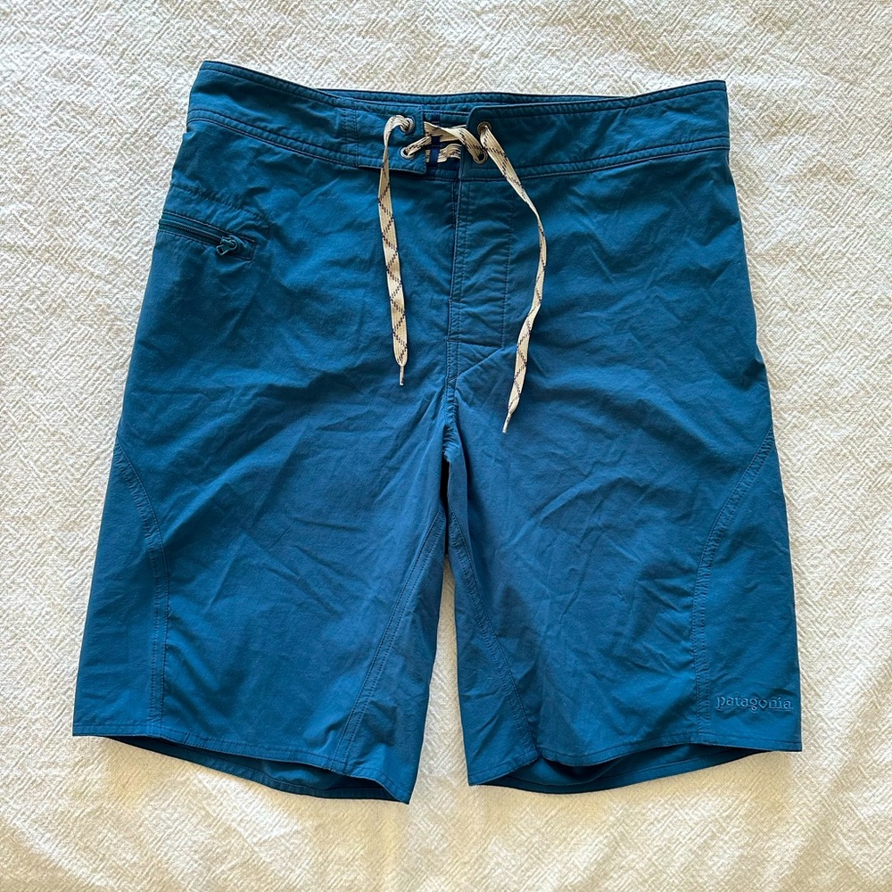 Patagonia M's Stretch Wavefarer® Board Shorts